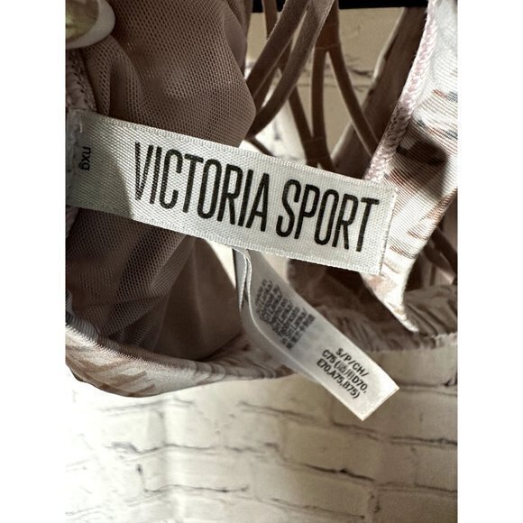 VICTORIA SPORT LADIES PADDED FRONT CLOSE SPORTS BRA (S) EUC G-159 - Picture 4 of 5